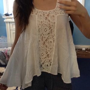 Cream Lace Flowy top